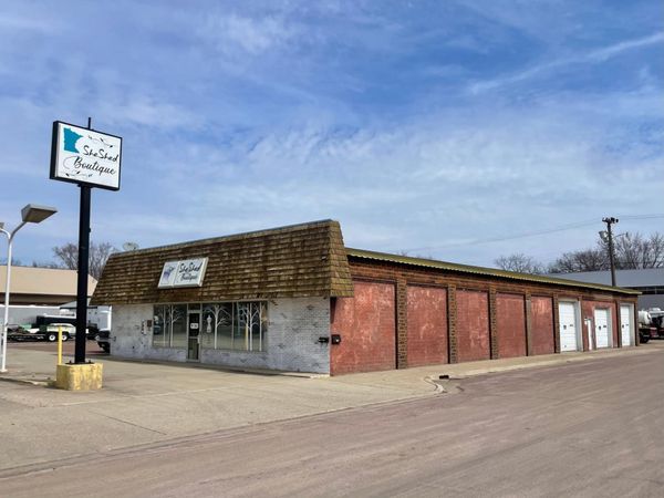 101 N Cass Avenue, Springfield, MN 56087