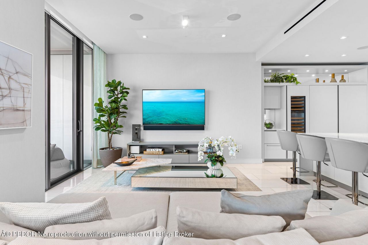 1100 S Flagler Drive, Unit 1403, West Palm Beach, FL 33401 Photo