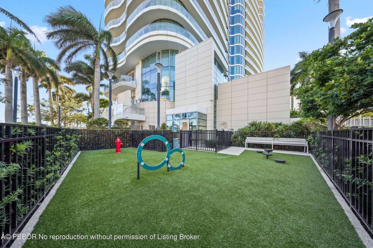 1100 S Flagler Drive, Unit 1403, West Palm Beach, FL 33401 Photo