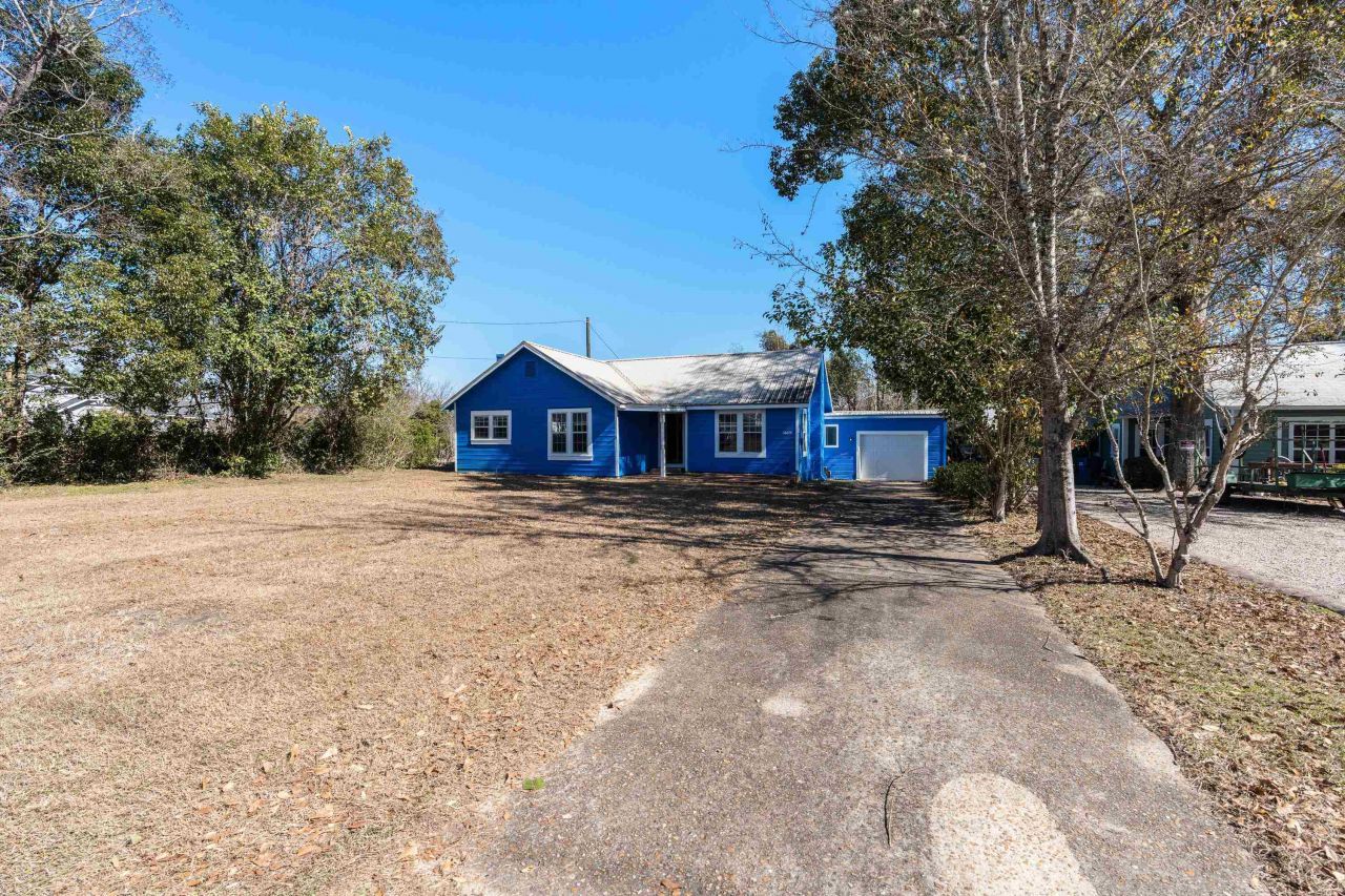 16619 SW Gaskin Street, Blountstown, FL 32424 Photo