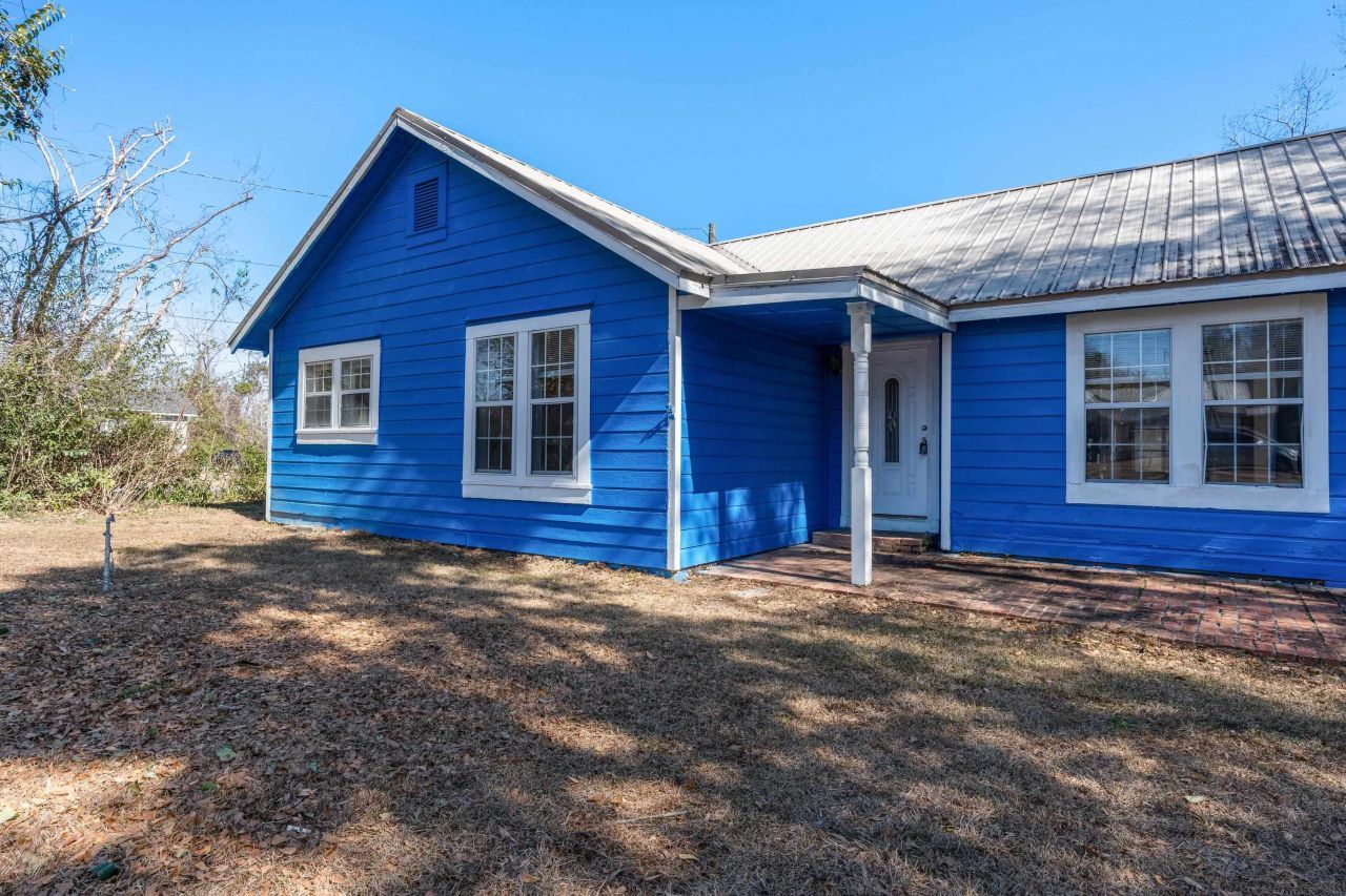 16619 SW Gaskin Street, Blountstown, FL 32424 Photo