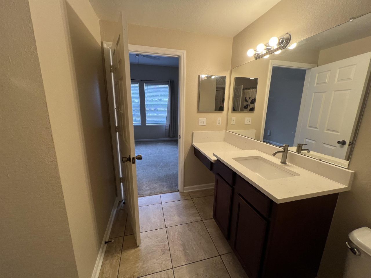 2801 Chancellorsville Drive, Unit 908, Tallahassee, FL 32312 Photo
