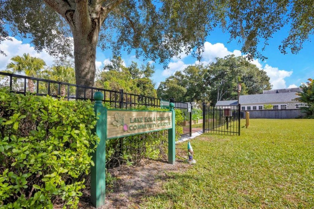 1008 E Robinson, Orlando, FL 32801 Photo