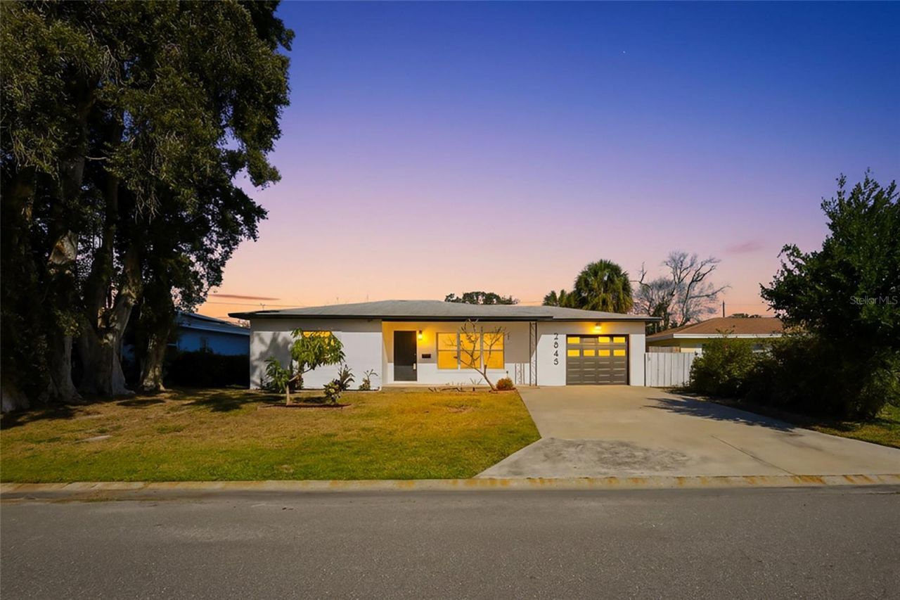 2845 64th Terrace S, Saint Petersburg, FL 33712 Photo