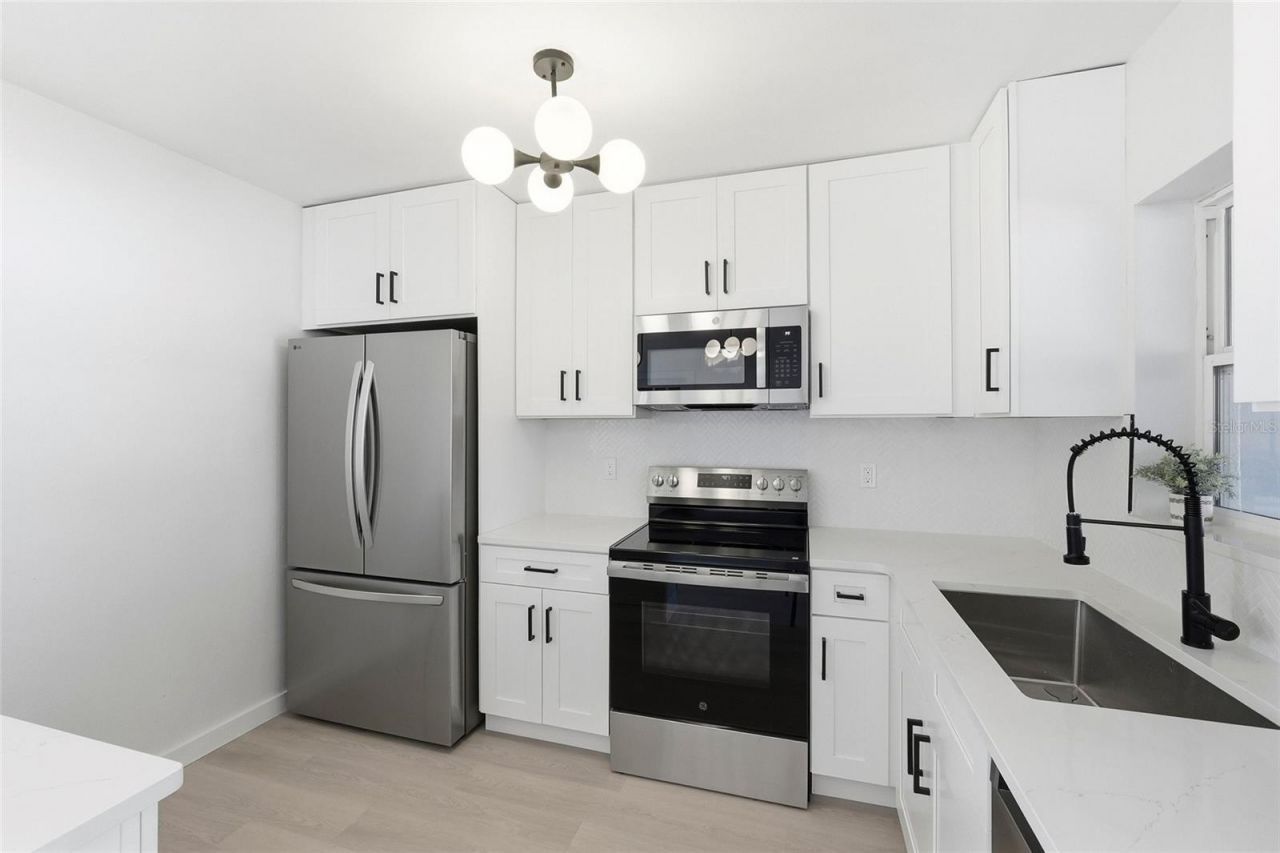 2845 64th Terrace S, Saint Petersburg, FL 33712 Photo