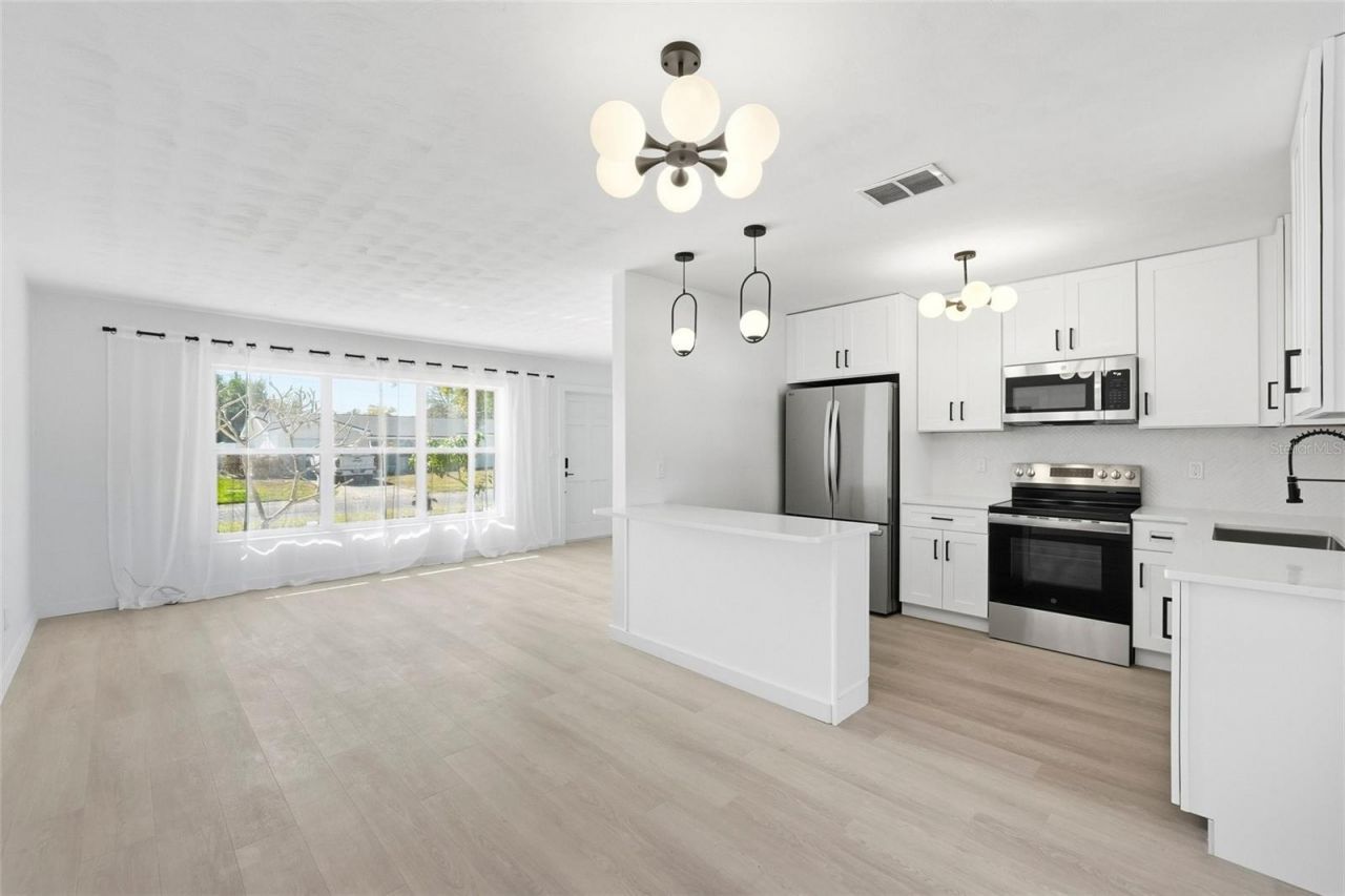 2845 64th Terrace S, Saint Petersburg, FL 33712 Photo