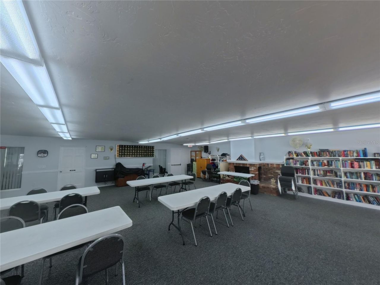 202 47th Avenue Drive W, Unit 332, Bradenton, FL 34207 Photo