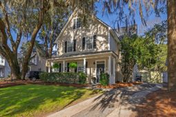 2412 Fulford Court photo 4