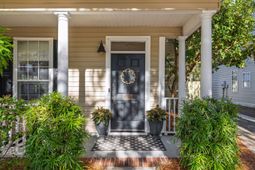 2412 Fulford Court photo 4