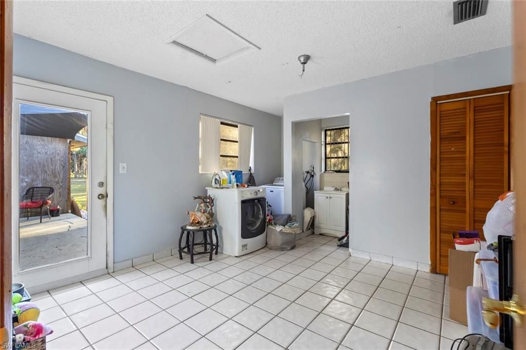 3680 7th Ave Sw, Naples, FL 34117 Photo