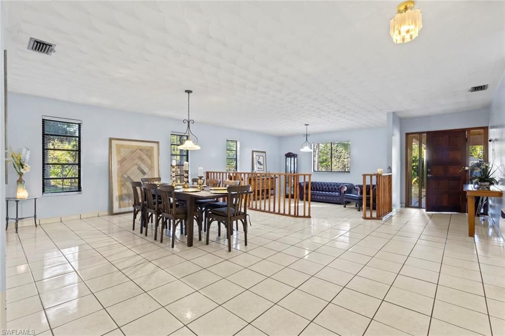 3680 7th Ave Sw, Naples, FL 34117 Photo