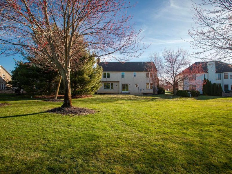 3443 Village Club Drive, Powell, OH 43065 Photo 2