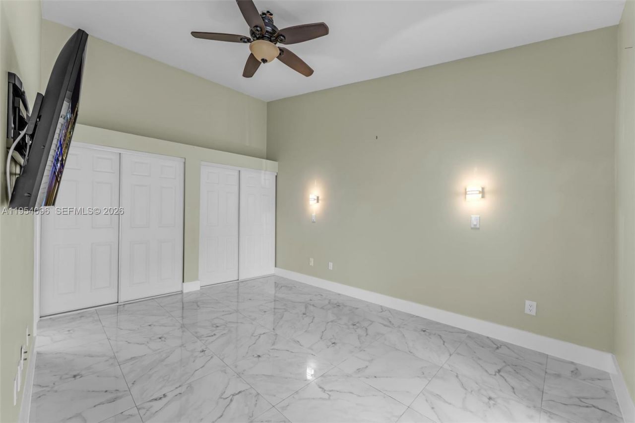 6445 SW 152nd Pl, Unit 6-45, Miami, FL 33193 Photo