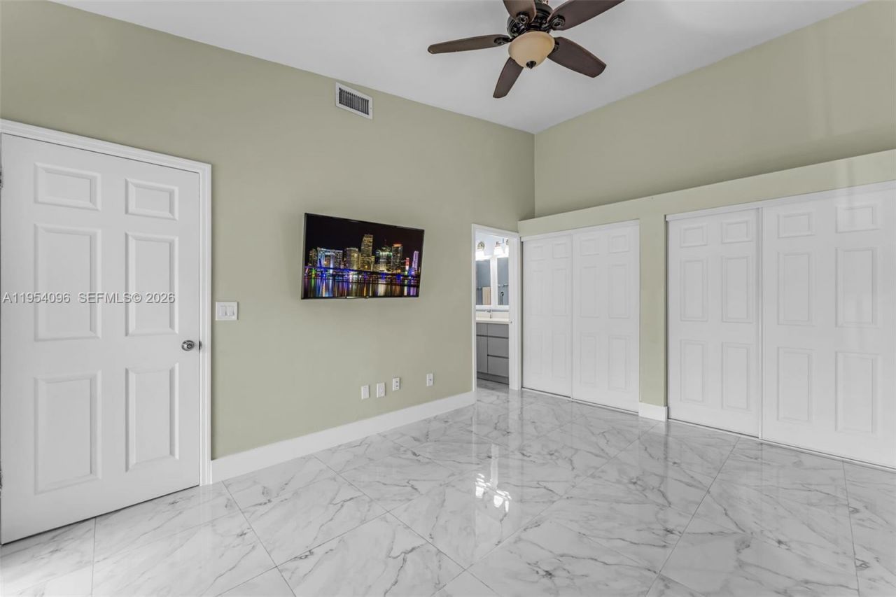 6445 SW 152nd Pl, Unit 6-45, Miami, FL 33193 Photo