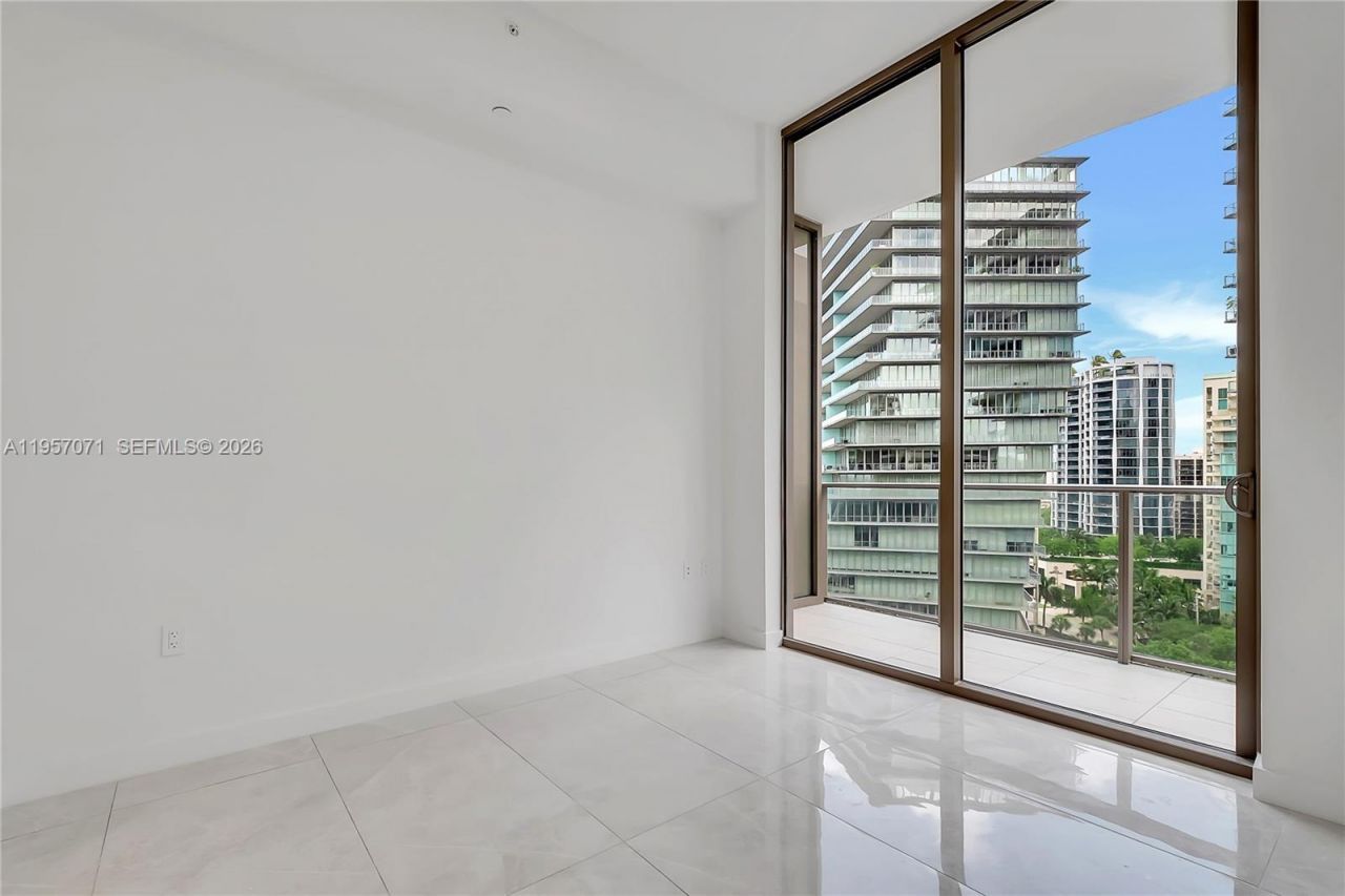 2655 S Bayshore Dr, Unit 1107, Miami, FL 33133 Photo