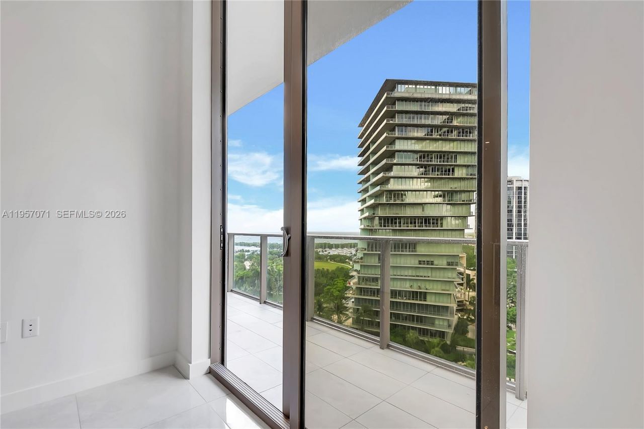 2655 S Bayshore Dr, Unit 1107, Miami, FL 33133 Photo