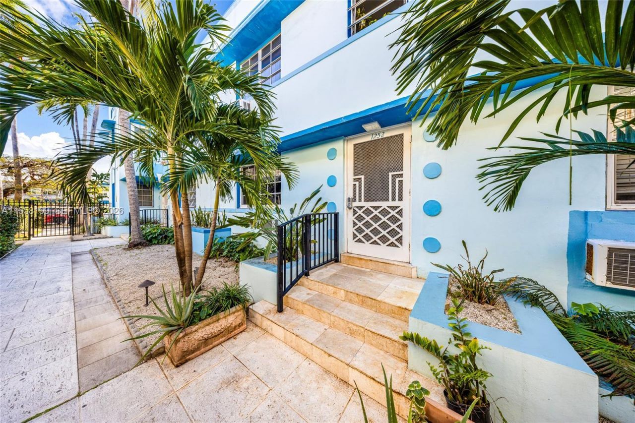 1250 Drexel Ave , Unit 8, Miami Beach, FL 33139 Photo