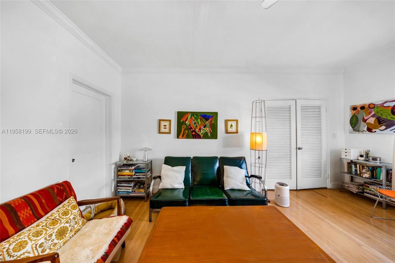 1250 Drexel Ave , Unit 8, Miami Beach, FL 33139 Photo