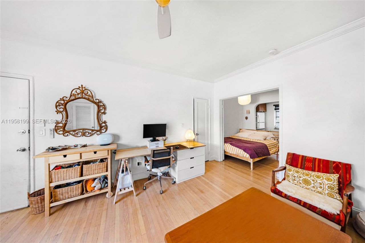 1250 Drexel Ave , Unit 8, Miami Beach, FL 33139 Photo