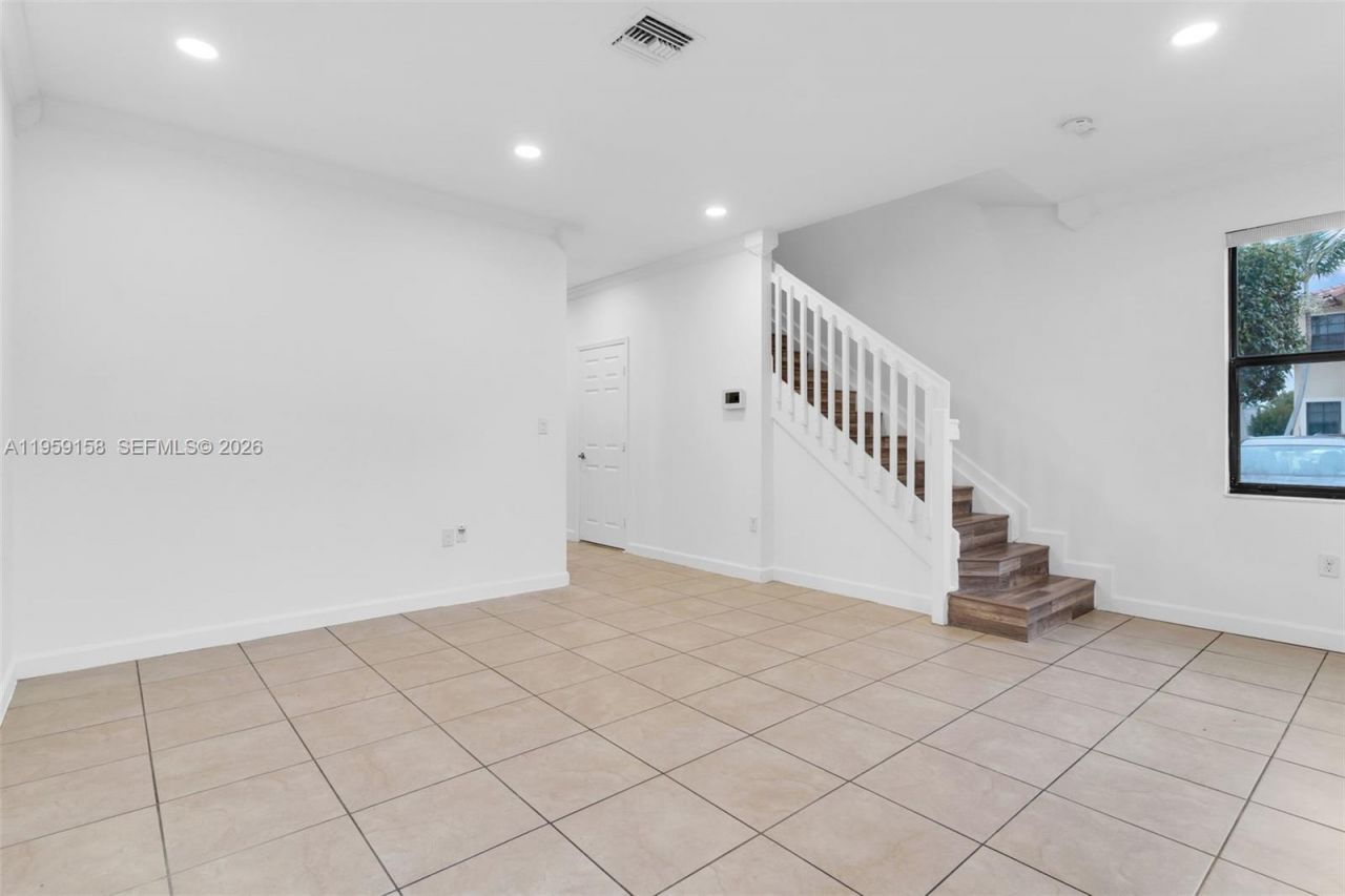 3202 SE 6th St, Homestead, FL 33033 Photo