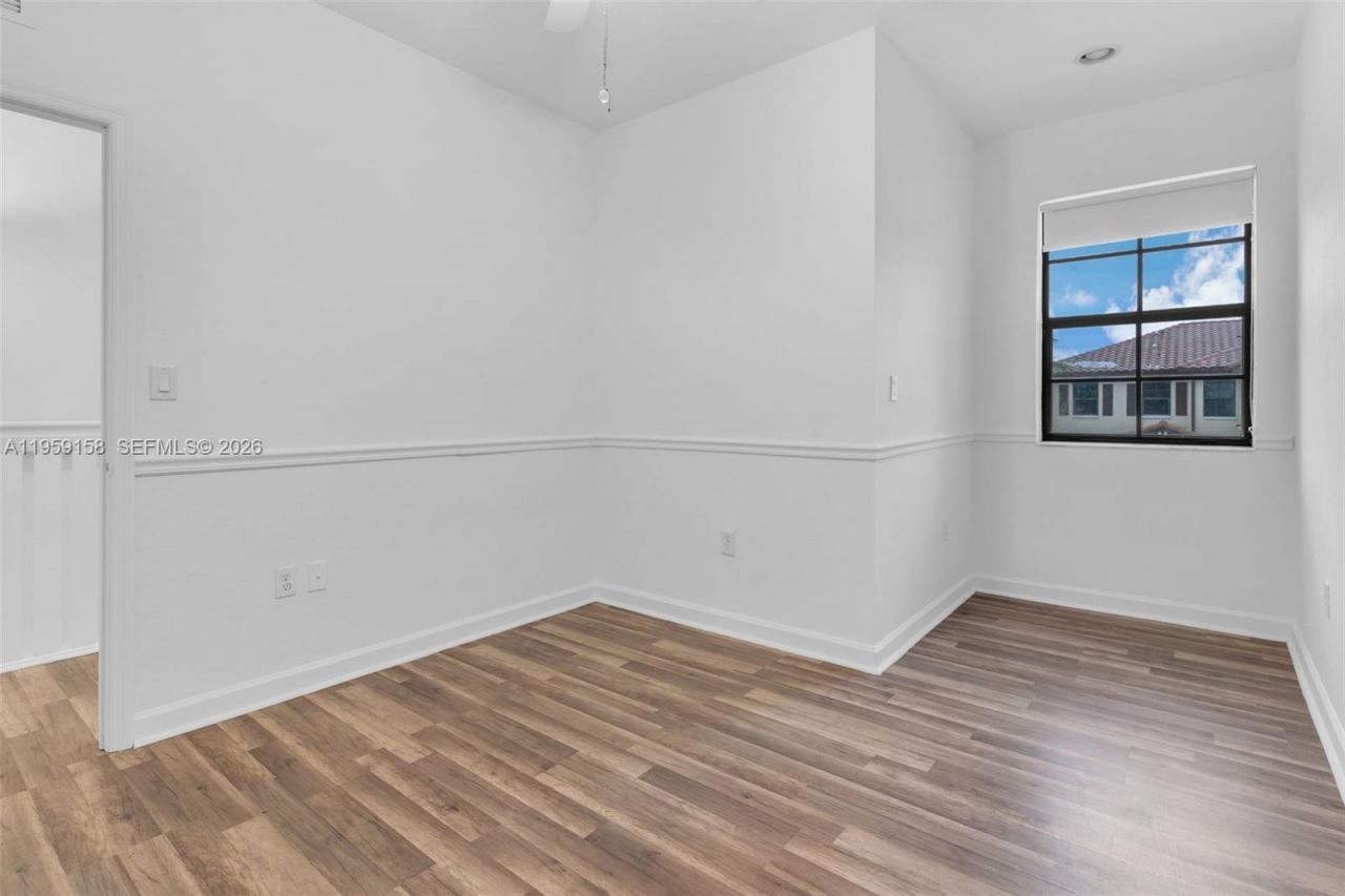 3202 SE 6th St, Homestead, FL 33033 Photo