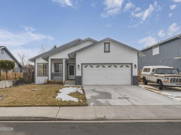 750 W Golden Valley Road, Reno, NV 89506
