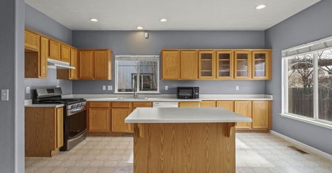 750 W Golden Valley Road, Reno, NV 89506 Photo