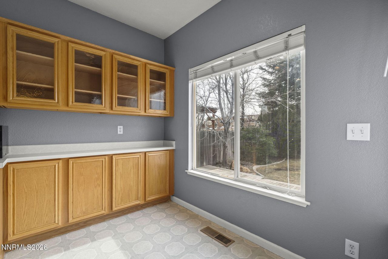 750 W Golden Valley Road, Reno, NV 89506 Photo