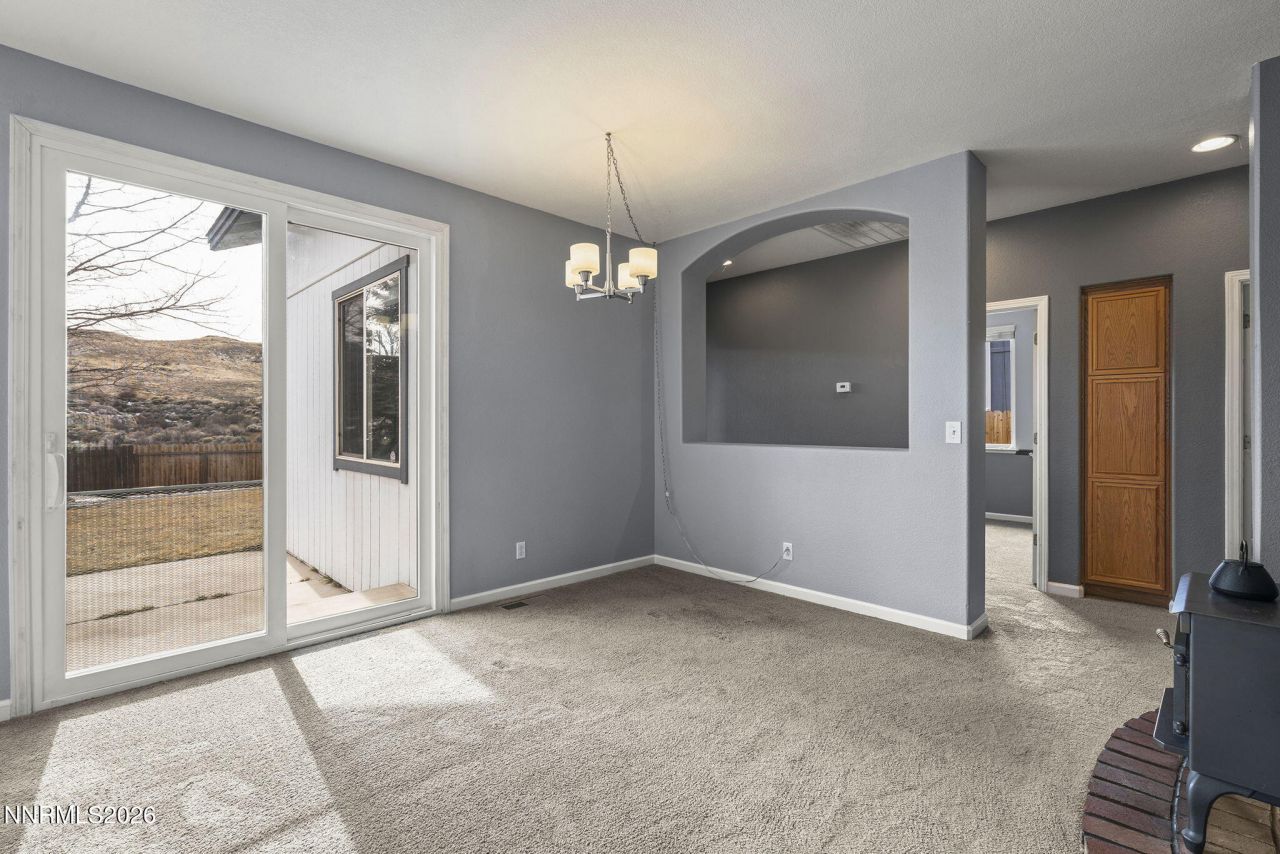 750 W Golden Valley Road, Reno, NV 89506 Photo