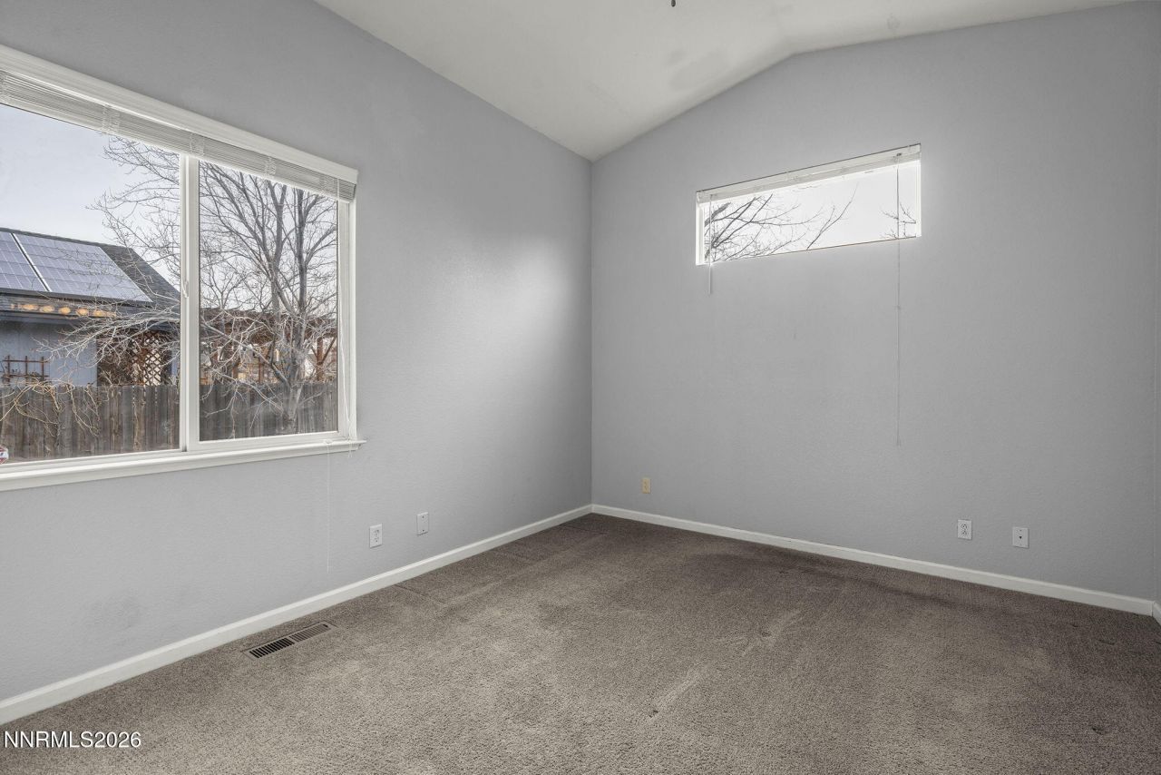 750 W Golden Valley Road, Reno, NV 89506 Photo