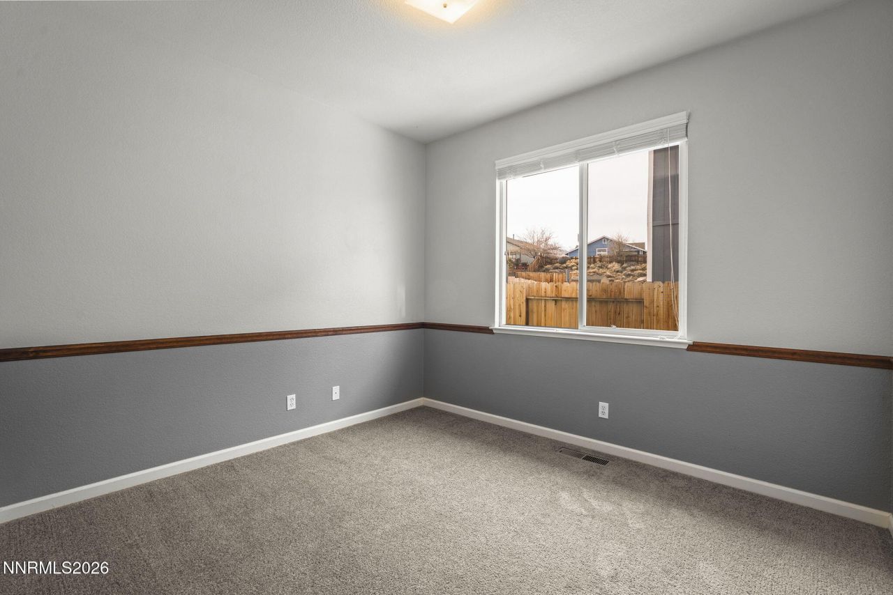 750 W Golden Valley Road, Reno, NV 89506 Photo