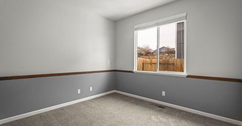 750 W Golden Valley Road, Reno, NV 89506 Photo