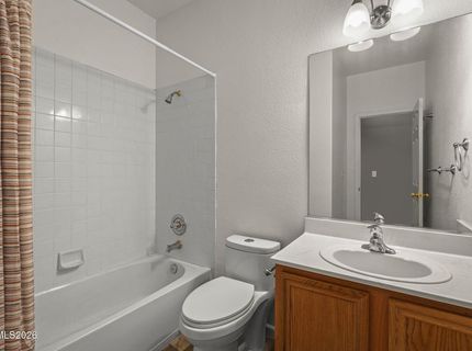 750 W Golden Valley Road, Reno, NV 89506 Photo