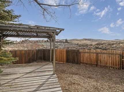 750 W Golden Valley Road, Reno, NV 89506 Photo