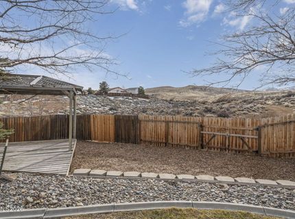 750 W Golden Valley Road, Reno, NV 89506 Photo