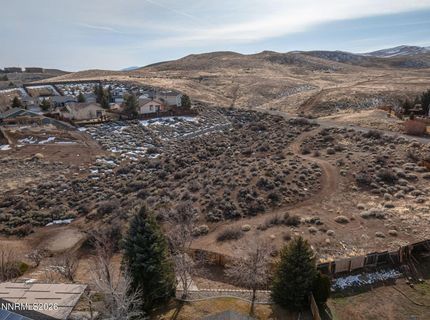 750 W Golden Valley Road, Reno, NV 89506 Photo
