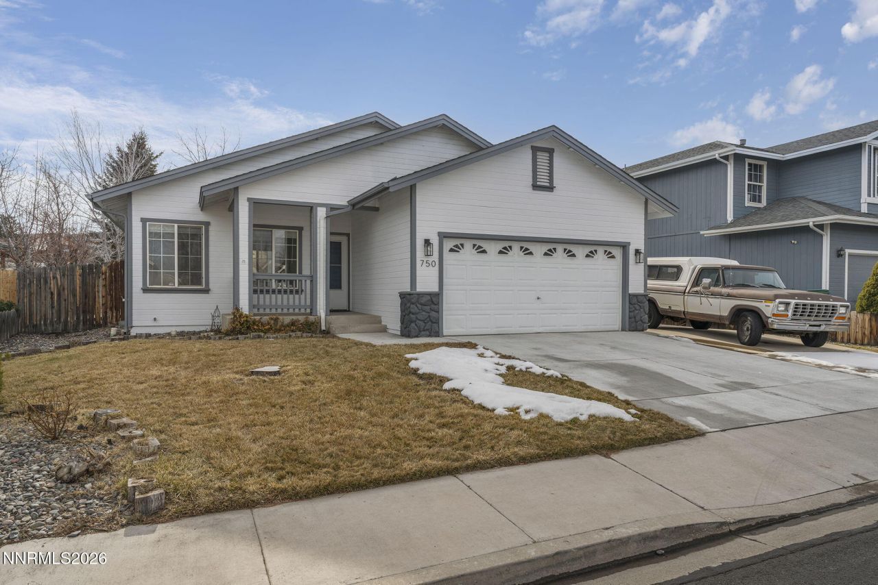 750 W Golden Valley Road, Reno, NV 89506 Photo