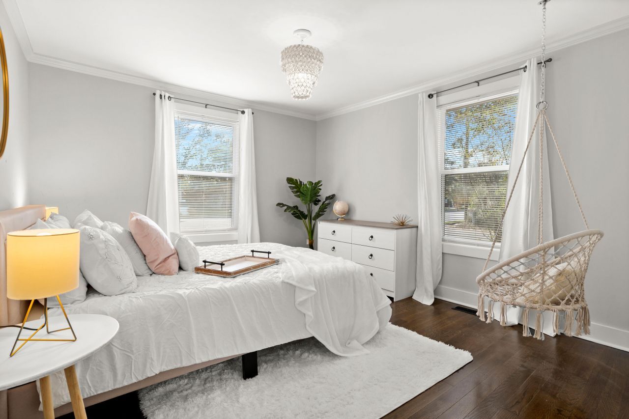 1436 E Montague Avenue Photo 17