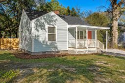 1436 E Montague Avenue photo 4