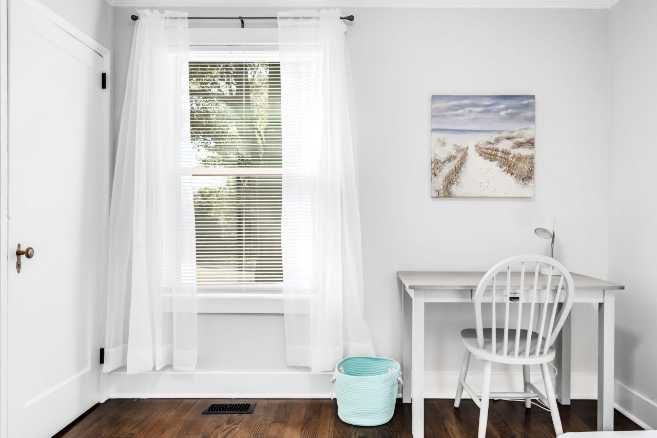 1436 E Montague Avenue Photo 25