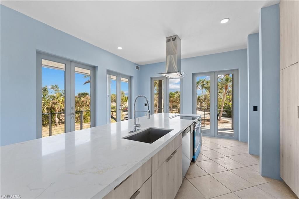 4150 Dingman Dr, Sanibel, FL 33957 Photo