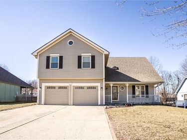 8016 N Flora Avenue, Kansas City, MO 64118
