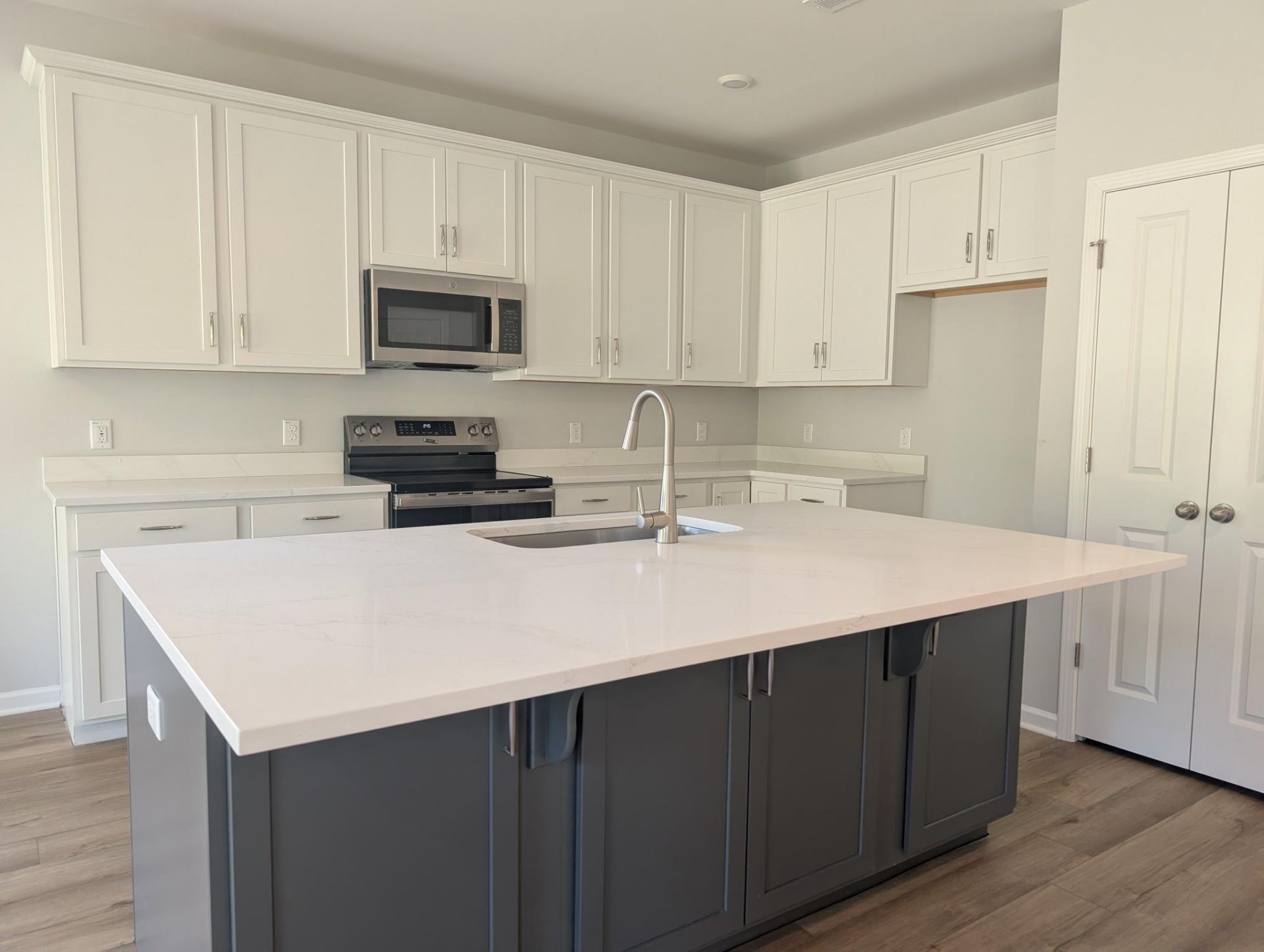 224 Palfrey Drive Photo 4