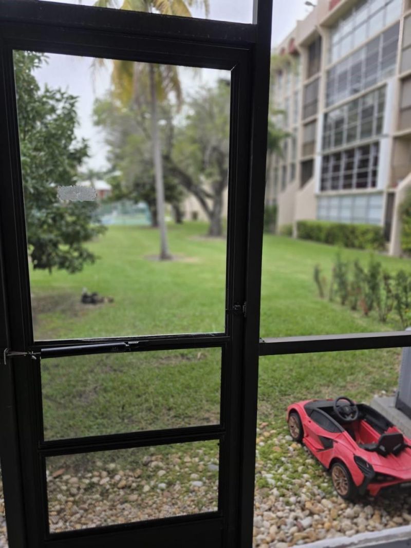 1001 Three Islands Boulevard, Unit 36, Hallandale Beach, FL 33009 Photo