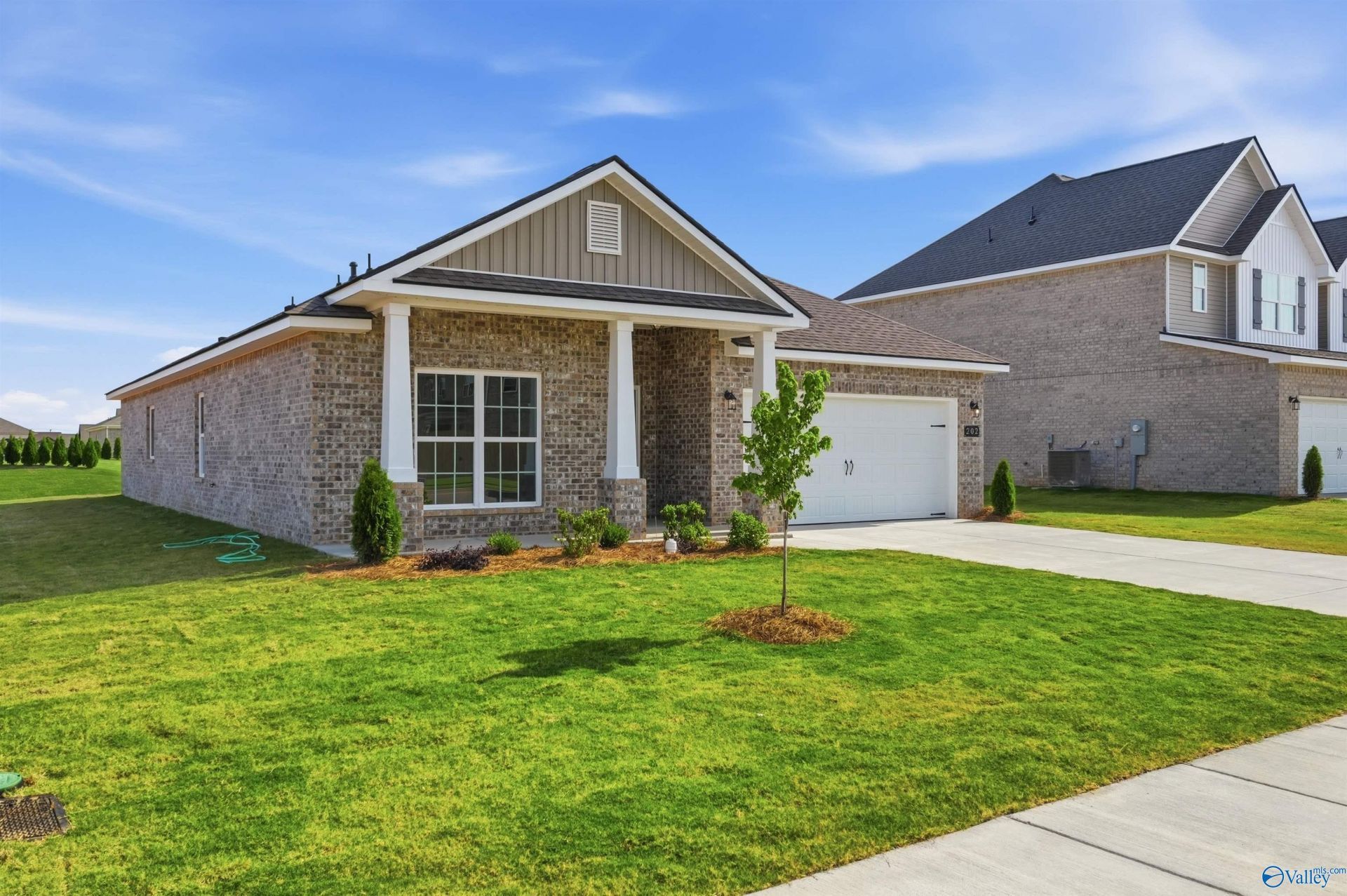 202 Irish Hill Drive, Meridianville, AL 35759 Main Photo