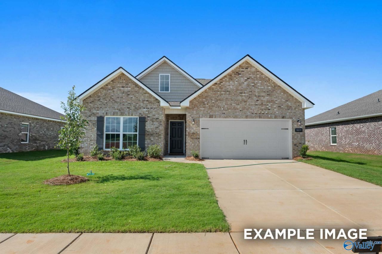 114 Luxor Avenue, Owens Cross Roads, AL 35763 Main Photo