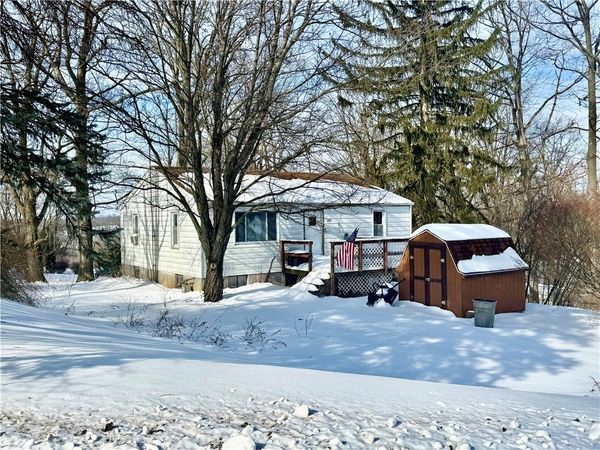 701 Chicora Rd, Chicora, PA 16025