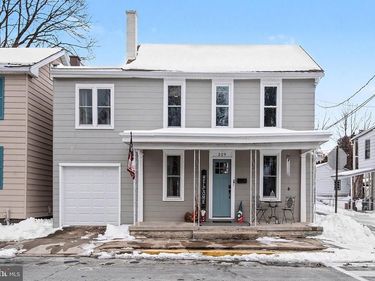 329 CHESTNUT STREET, MOUNT HOLLY SPRINGS, PA 17065