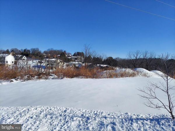 222 SUNSET CIRCLE, RED LION, PA 17356