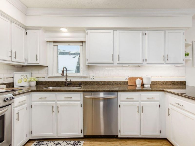 1015 Highland Street, Columbus, OH 43201 Photo 10